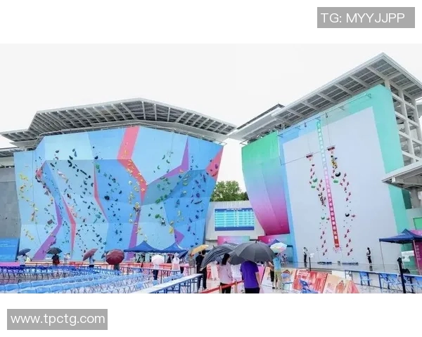 广州攀岩队在攀岩灵活性排行榜中荣获第三名的佳绩引发关注